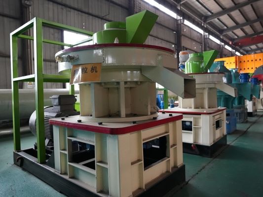 12 밀리미터 Dia 축우 식량 공급 목제 펠릿 기계 공장 프레스기 80C 내지 100C