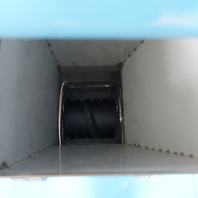 500 kg/H 작은 몰고기 음식 환 성형기 2.2 kw 커팅력