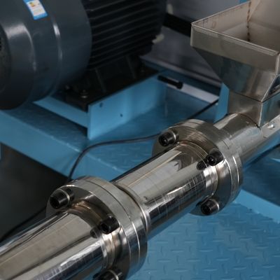 높은 생산성은 피쉬 공급 팰릿기 500 kg/H를 자동화했습니다