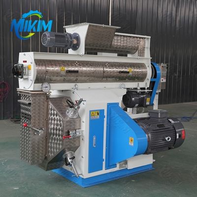 높은 생산력 가금 사료 펠릿은 영양가 있는 사료 생산을 위한 380V를 기계로 가공합니다